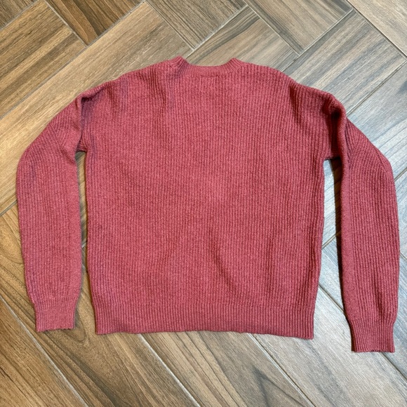 💜 2/$15 A New Day fleece pull over - Picture 2 of 5